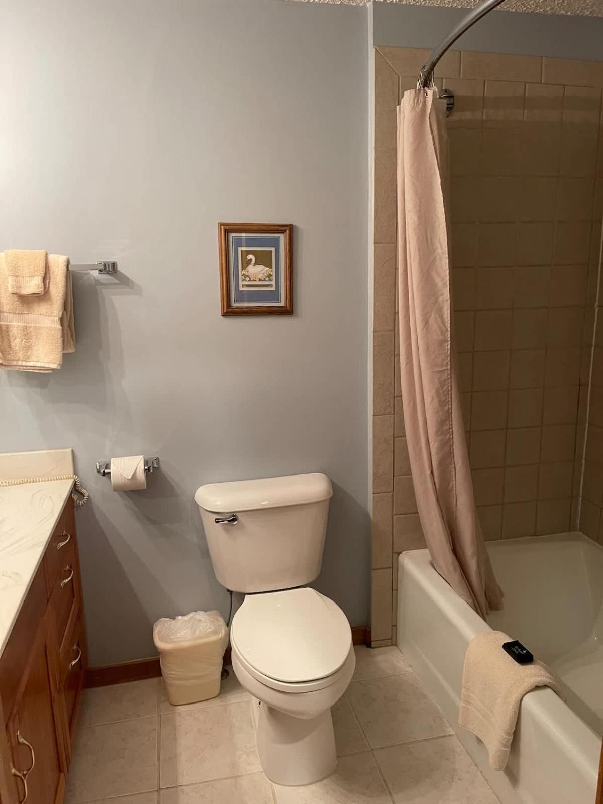 Top Floor Luxury, Sauna, Private Pool, Lake Bellaire Beach, 5 Beds, 4 Full Bath エクステリア 写真